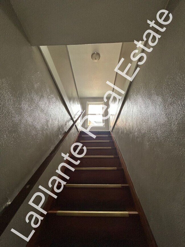 Foto del edificio - 3341 Douglas Rd