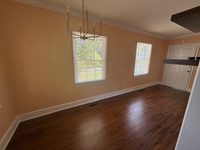 Building Photo - 607 Edmondson Ave