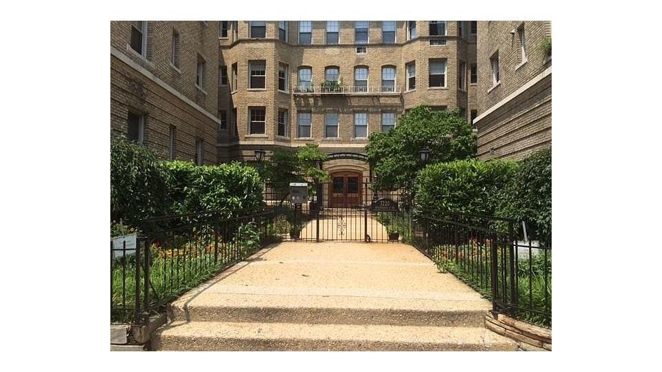 Photo - 3220 17th St NW (Washington, DC)