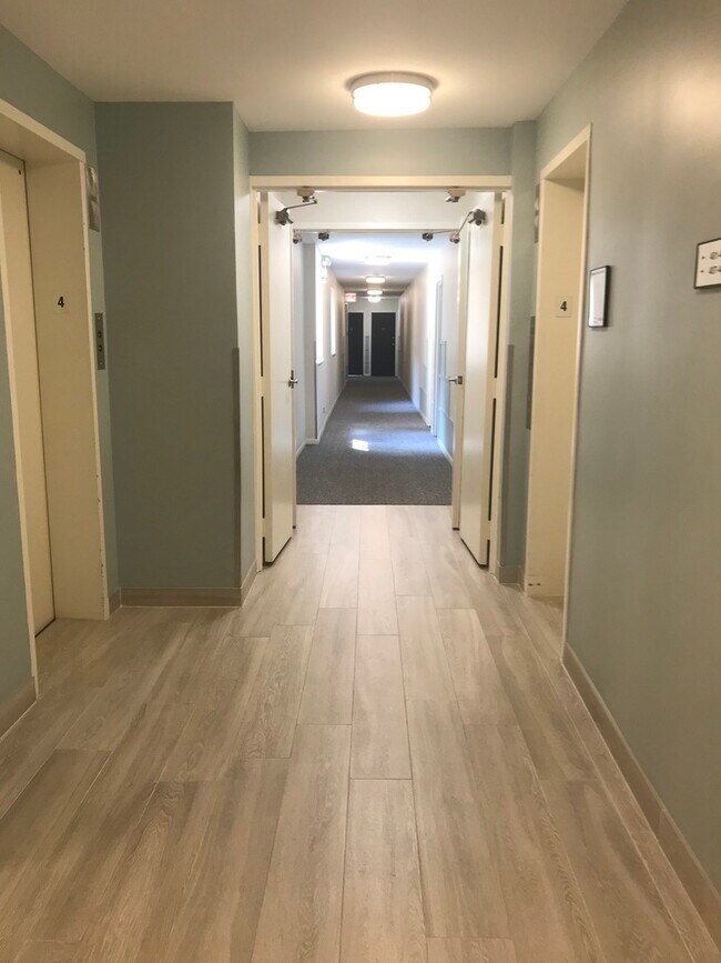 Foto del edificio - 515 W Wrightwood Ave