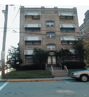 Building Photo - 2903 Voelkel Ave