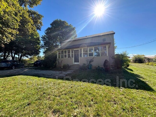 Building Photo - 6899 Forestell Rd