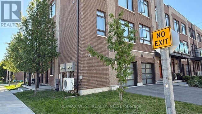 Building Photo - 1 Allward St