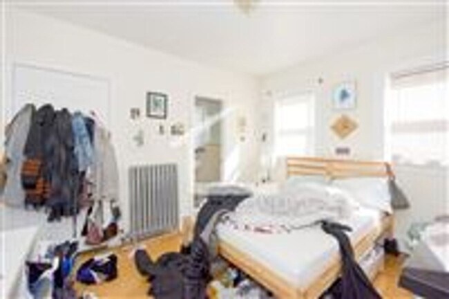 Building Photo - 72 Quint Ave