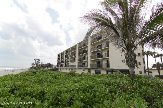 Building Photo - 1465 Florida A1A