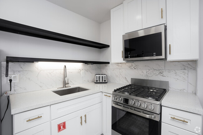 Cocina - 1HAB, 1BA - 252SF - Studios On Fourth