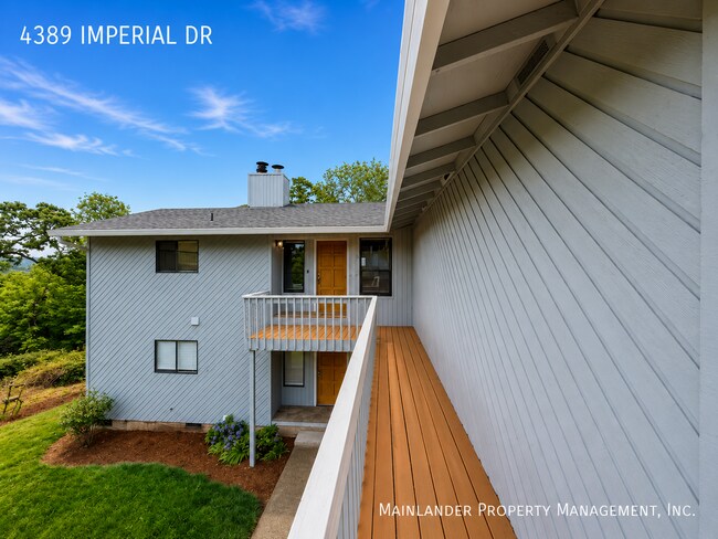 Foto del edificio - 4389 Imperial Dr