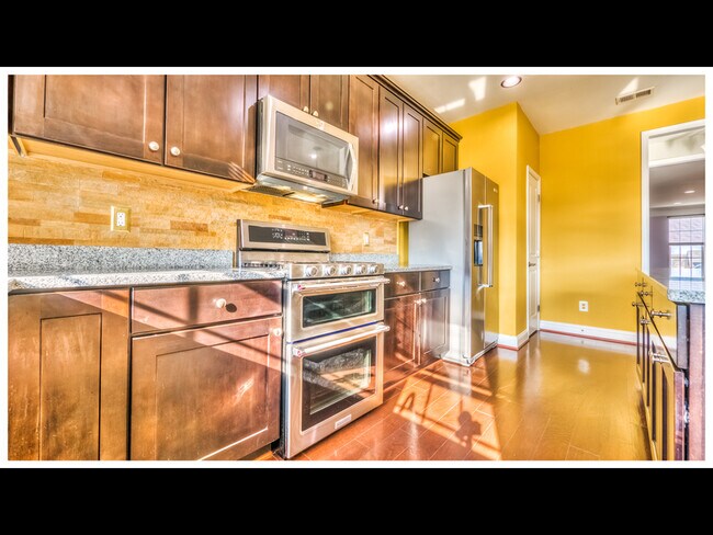 Foto del edificio - 7556-2 Morris St