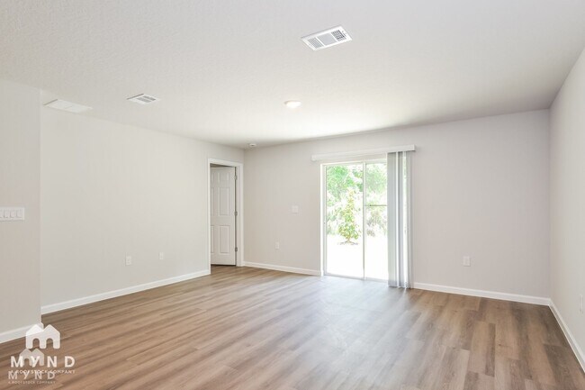 Foto del edificio - 19 Birchview Pl