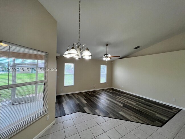 Foto del edificio - 625 SW Jacoby Ave