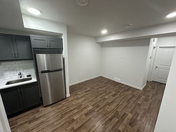 Building Photo - COZY AND BEAUTIFUL 1 BDRM+ 1 BATH, BASEMENT UNIT IN CONVENIENT BELMONT!