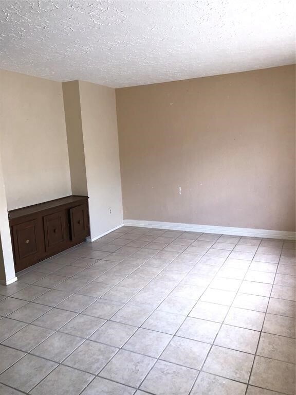 Foto del edificio - 7141 Chasewood Dr