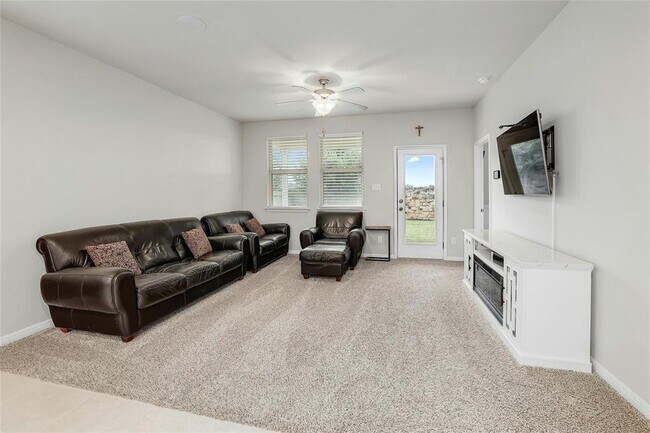 Building Photo - 16912 Casanova Ave