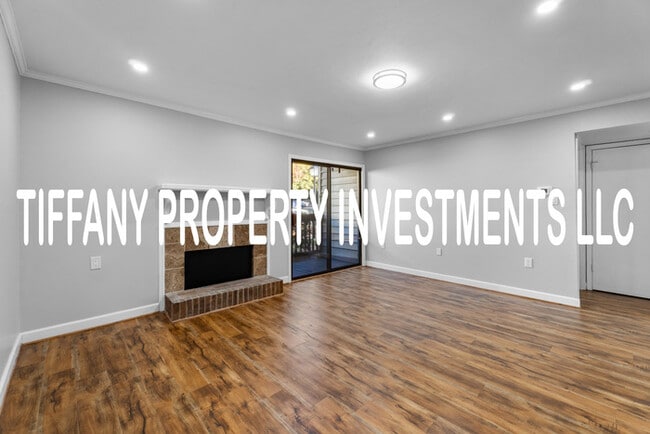 Building Photo - 5020 Sardis Rd