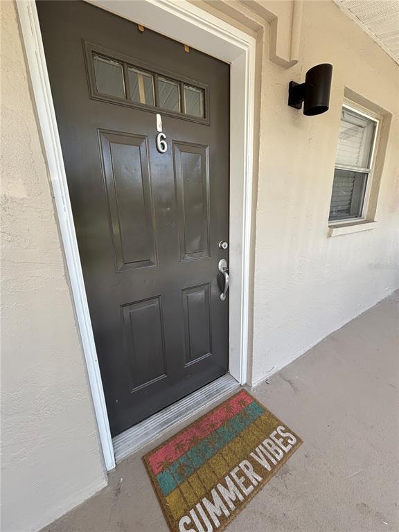 Building Photo - 924 La Costa Cir