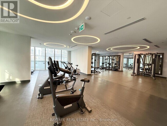 Photo du bâtiment - 100 Dalhousie St