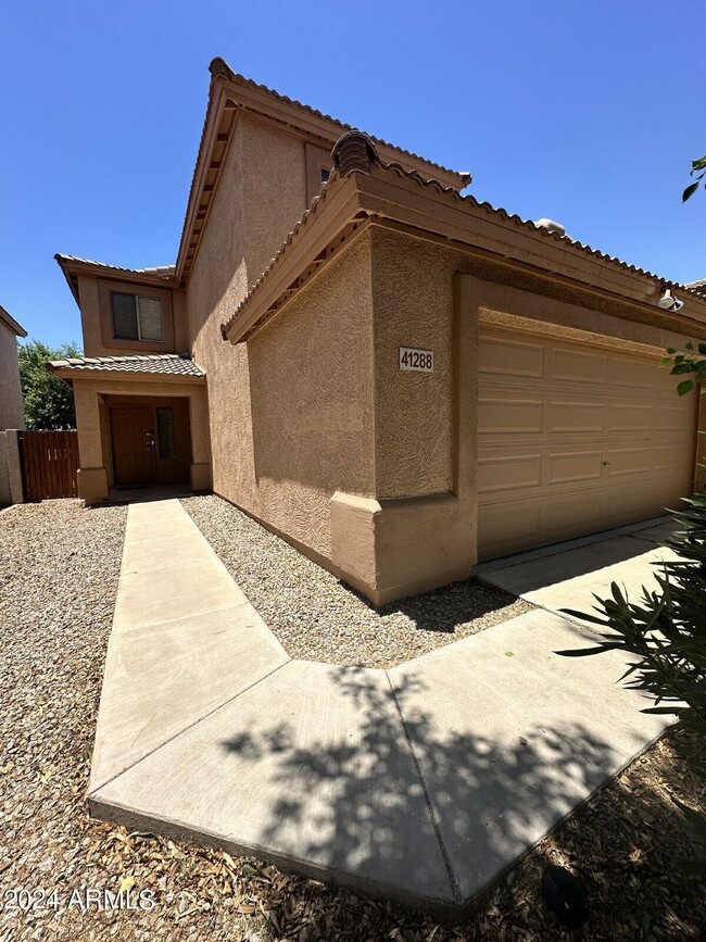Building Photo - 41288 N Cambria Dr