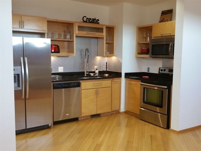 All new appliances and fixtures. - Knox Apartments