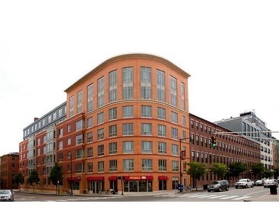 Foto del edificio - 151 Cambridge St