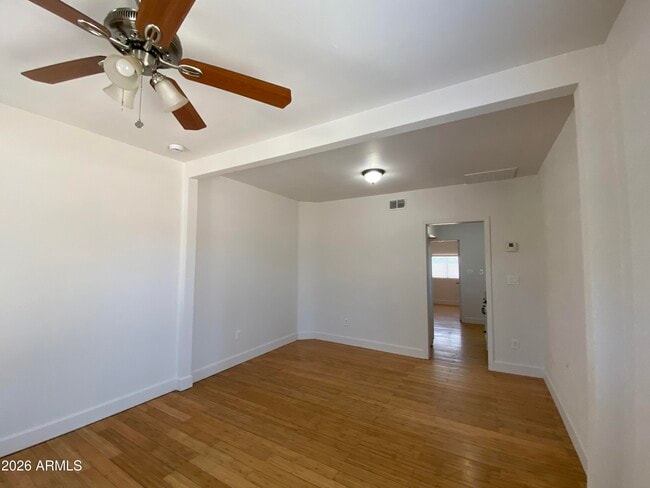 Building Photo - 1513 W Taylor St