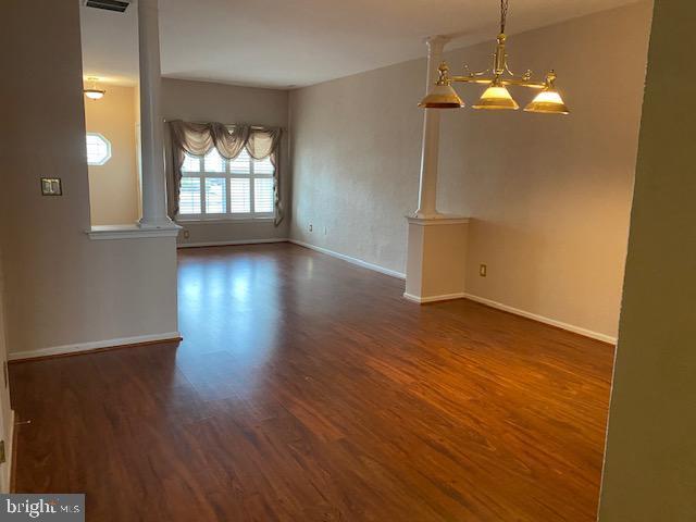 Foto del edificio - 8703 Normandy Dr