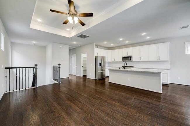 Building Photo - 2114 Bauer Park Dr