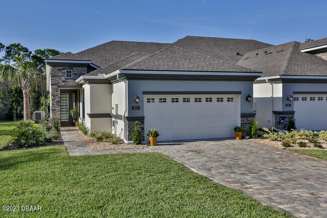 Foto del edificio - 833 Aldenham Ln