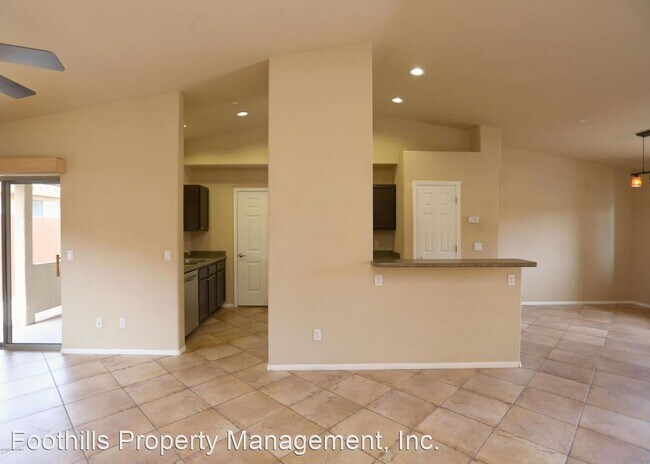 Building Photo - 2 br, 2 bath House - 754 Skyview Lane