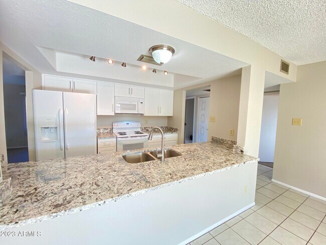 Foto del edificio - 3633 W Calavar Rd