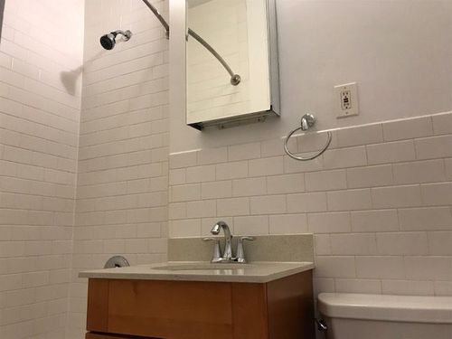 Foto del edificio - 514 E 88th St