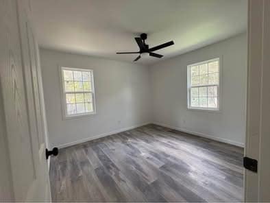 Foto del edificio - 914 Dooley Ave