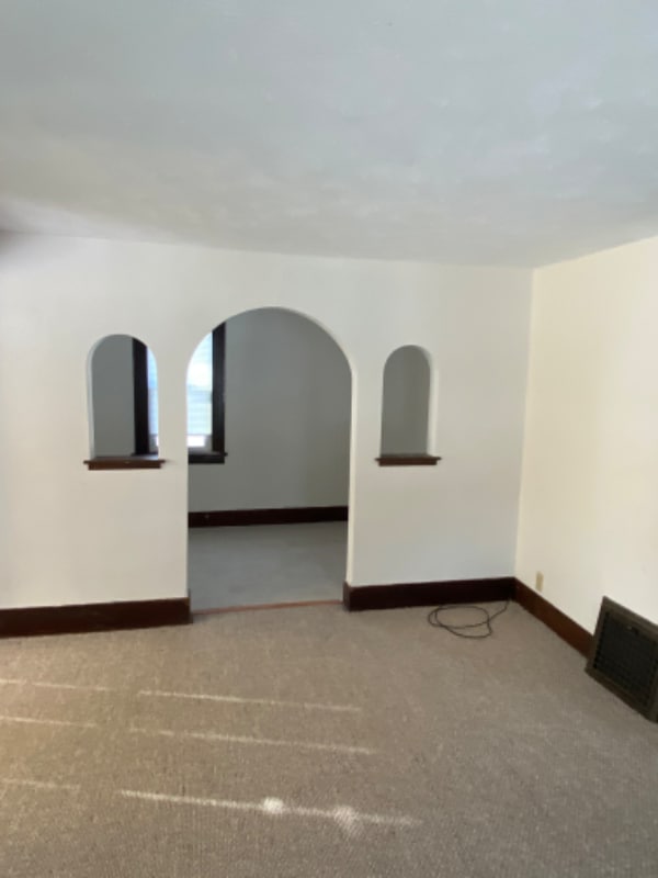 Building Photo - 910-919 9th Ave