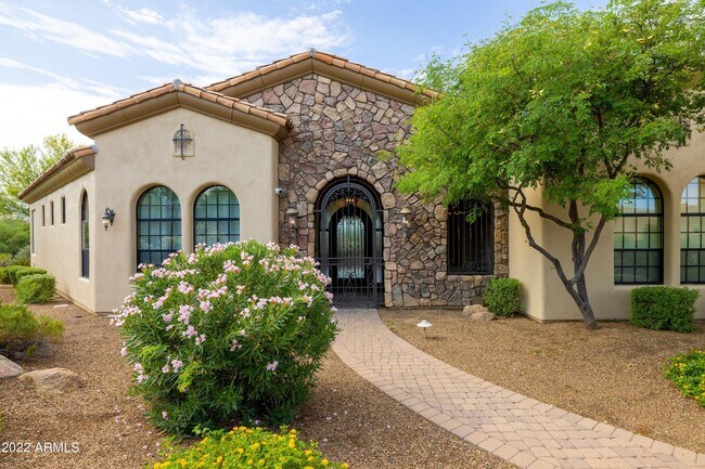 Building Photo - 10481 E Quartz Rock Rd