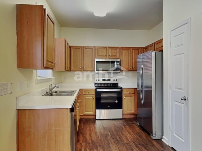 Foto del edificio - 1710 Beeson Park Ln