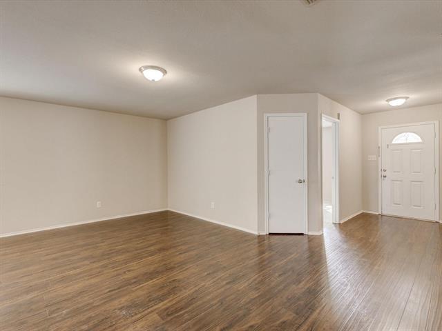 Foto del edificio - 1009 Shelborn Dr