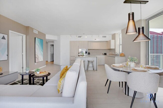 Foto del edificio - 4010 S Ocean Dr