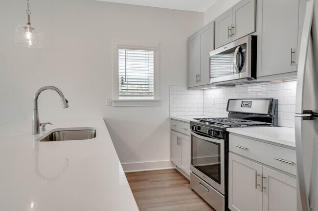 Building Photo - NEW construction 2 bedroom home with separate office!