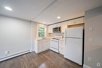 Building Photo - 238 Neponset St