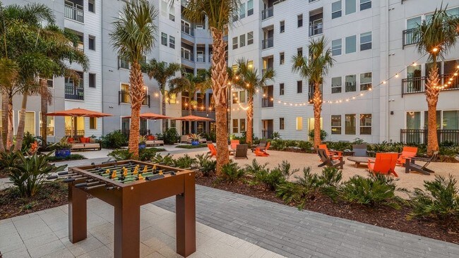 Foto del edificio - 509 East Whiting Street, Unit 2