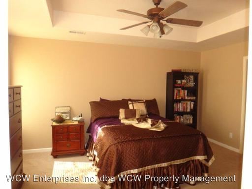Foto del edificio - 3525 NW 48th Ter