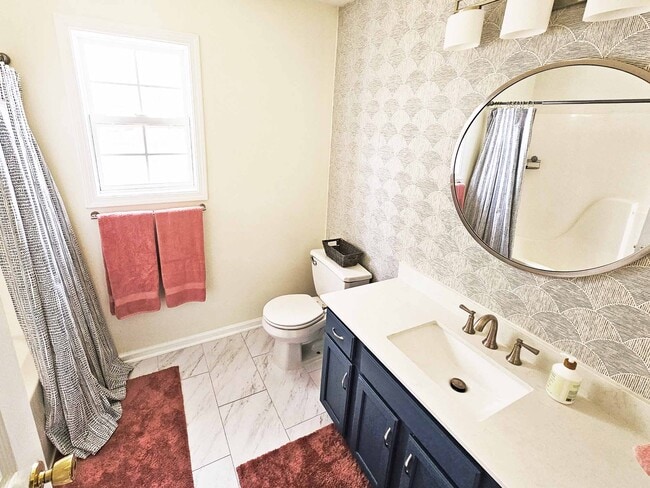Foto del edificio - 1585 Cedar Springs Cir