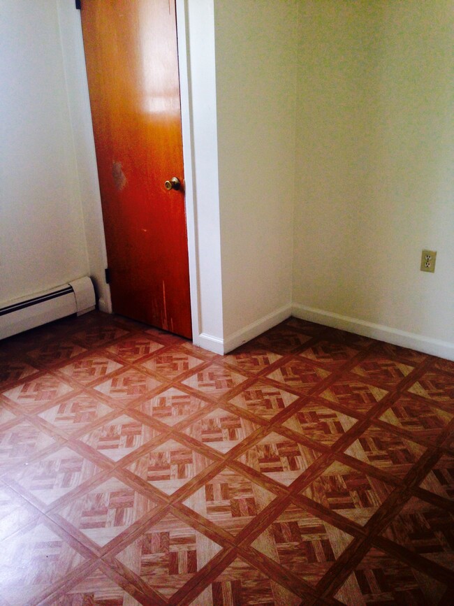 Foto del edificio - 145 Garfield Ave