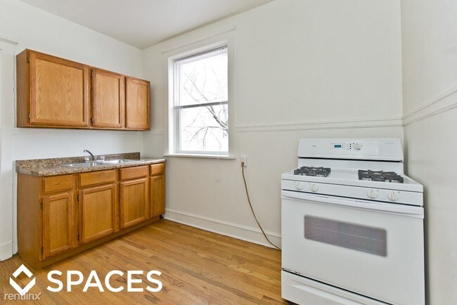 Foto del edificio - 4745 N Hermitage Ave