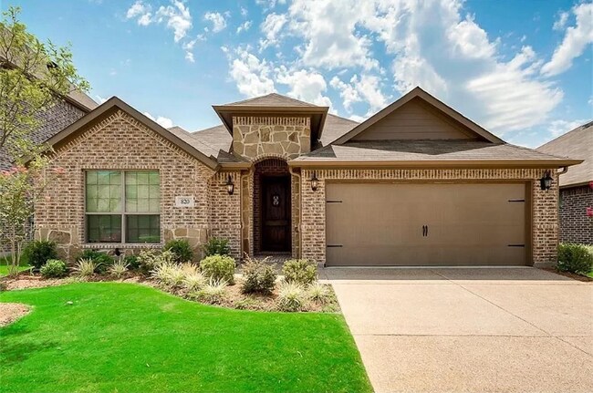 Foto del edificio - 820 Lake Meadow Ln