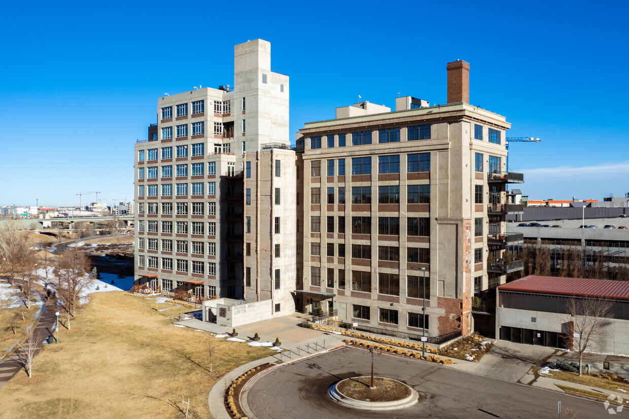 Southeast Corner - Flour Mill Lofts