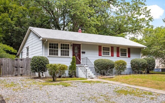 Foto del edificio - 200 N Grove Ave