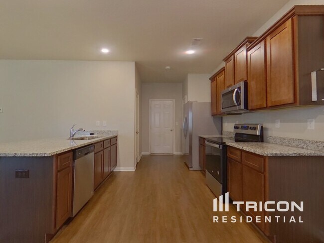 Building Photo - 4822 Moccasin Ct