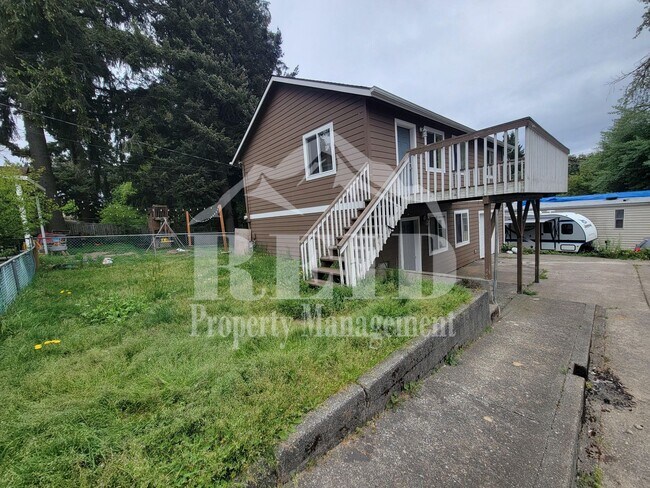 Foto del edificio - 4114 McCall Blvd W