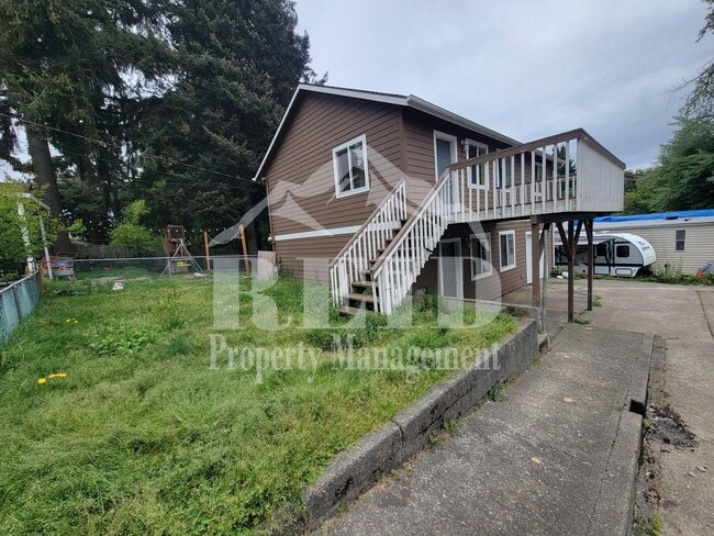 Photo - 4114 McCall Blvd W House