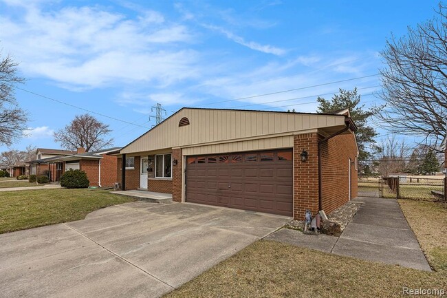 Building Photo - 29728 Palomino Dr